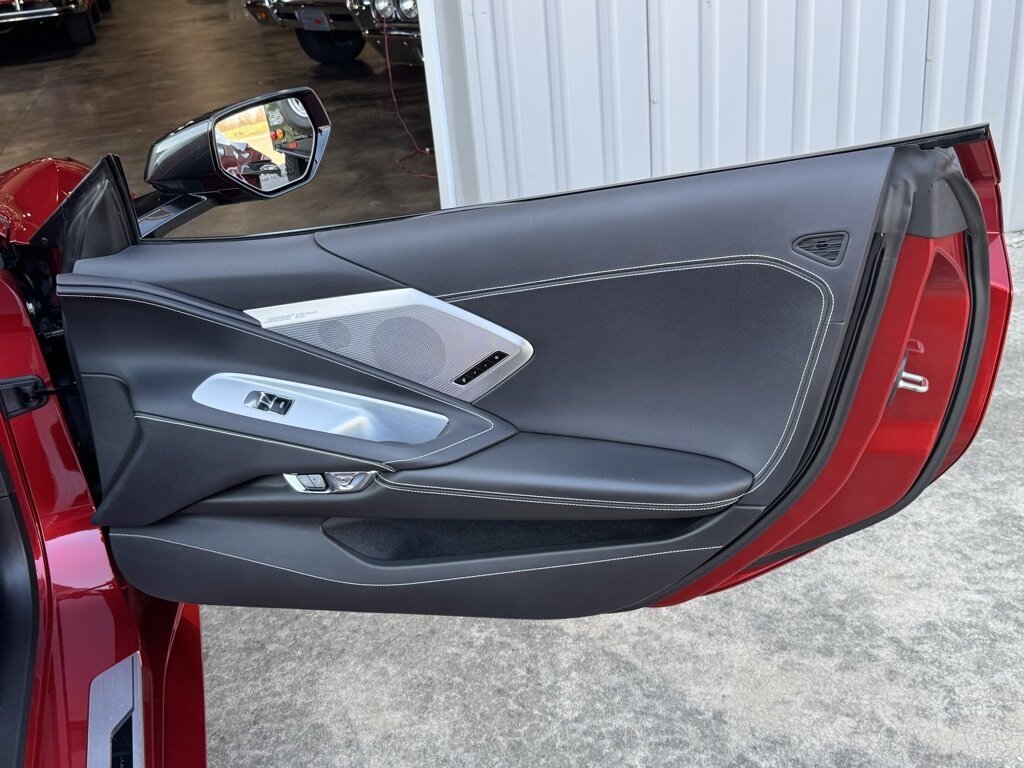 2022 Chevrolet Corvette Stingray 2LT - Photo 47 - Martin, TN 38237
