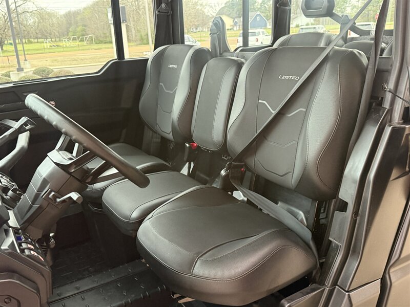 2024 Can-Am Defender MAX Limited HD10  