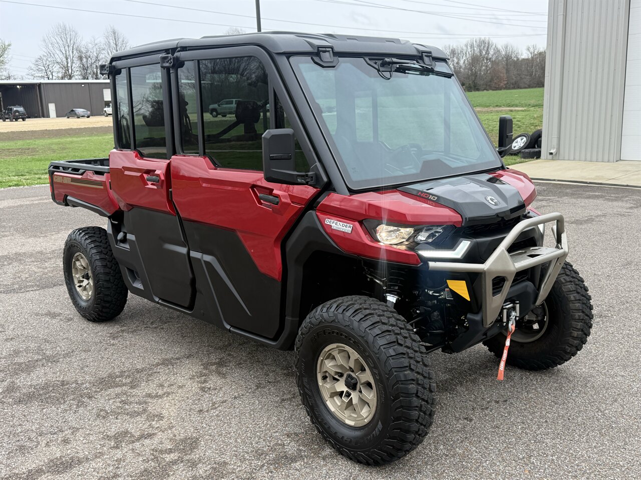 2024 Can-Am Defender MAX Limited HD10   - Photo 9 - Martin, TN 38237