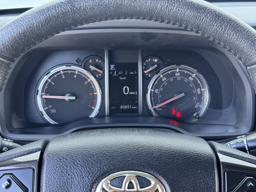 2022 Toyota 4Runner TRD Off-Road - Photo 22 - Martin, TN 38237
