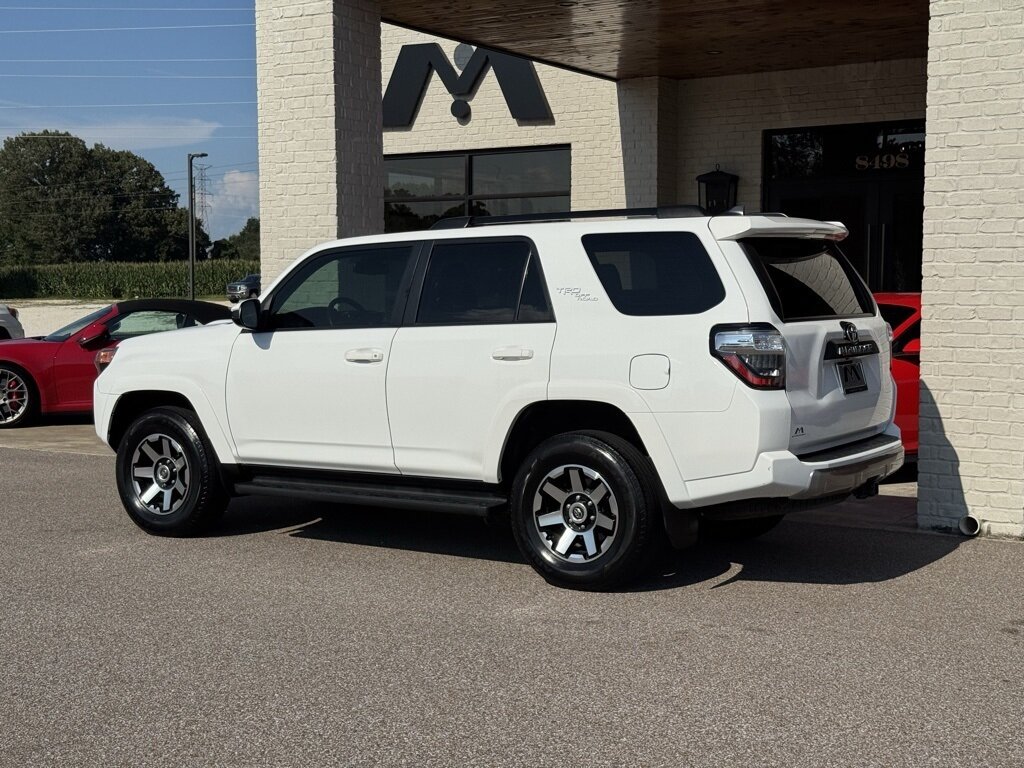 2022 Toyota 4Runner TRD Off-Road - Photo 8 - Martin, TN 38237