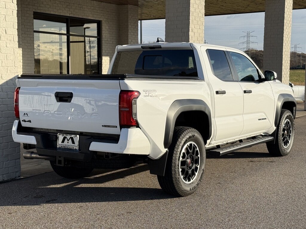 2024 Toyota Tacoma TRD Off Road   - Photo 67 - Martin, TN 38237