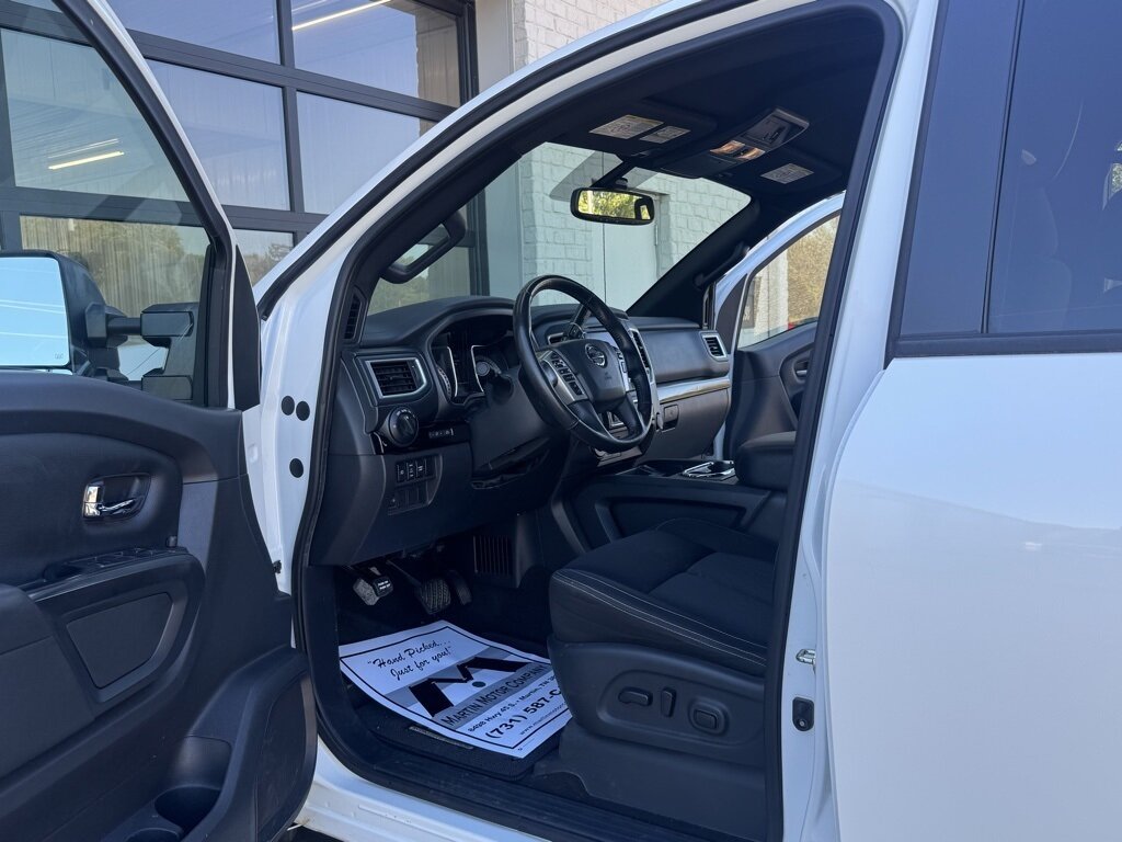 2019 Nissan Titan SV - Photo 23 - Martin, TN 38237