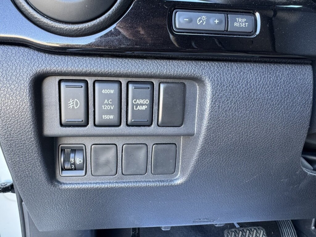 2019 Nissan Titan SV - Photo 33 - Martin, TN 38237