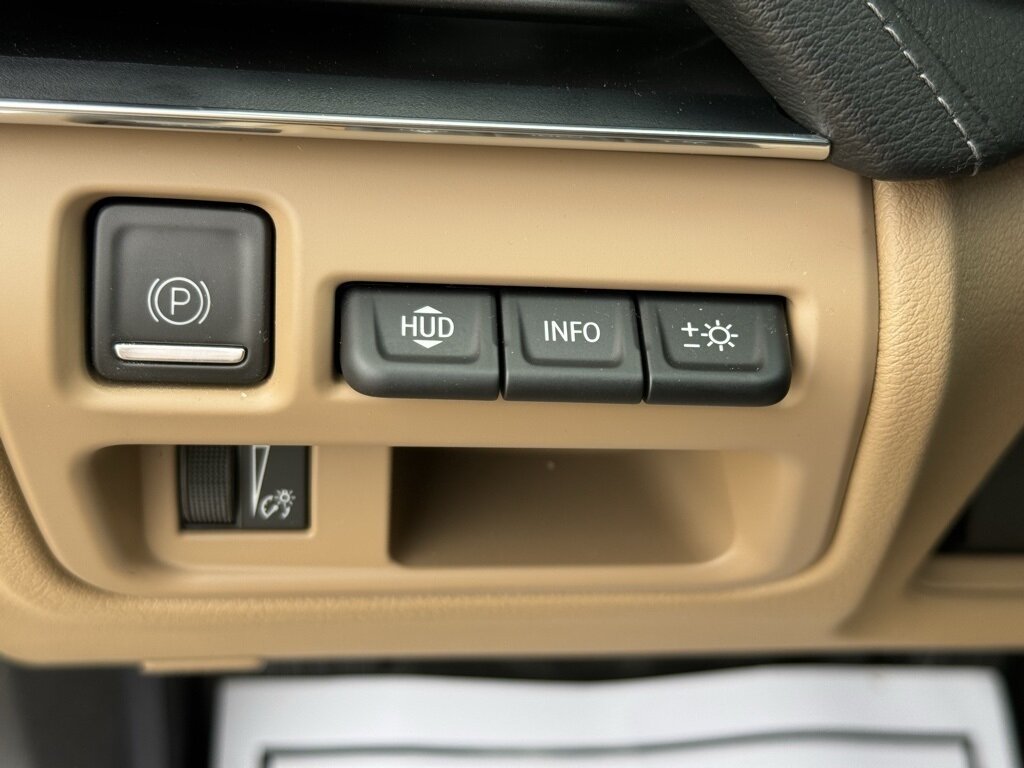 2022 Cadillac CTS Premium Luxury - Photo 81 - Martin, TN 38237