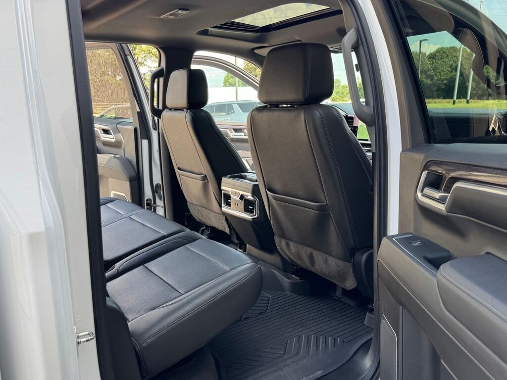 2023 Chevrolet Silverado 1500 LTZ - Photo 44 - Martin, TN 38237