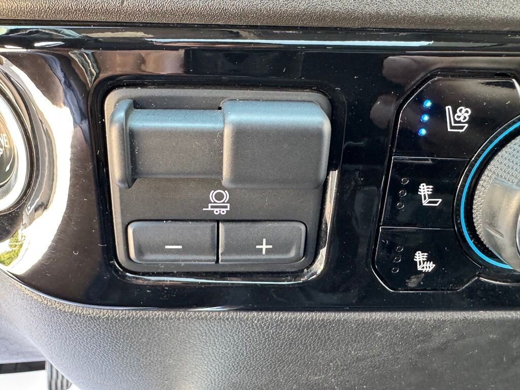 2023 Chevrolet Silverado 1500 LTZ - Photo 35 - Martin, TN 38237