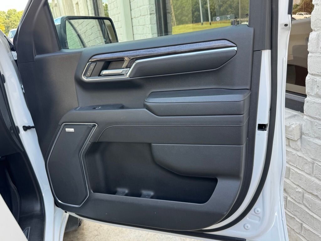 2023 Chevrolet Silverado 1500 LTZ - Photo 49 - Martin, TN 38237