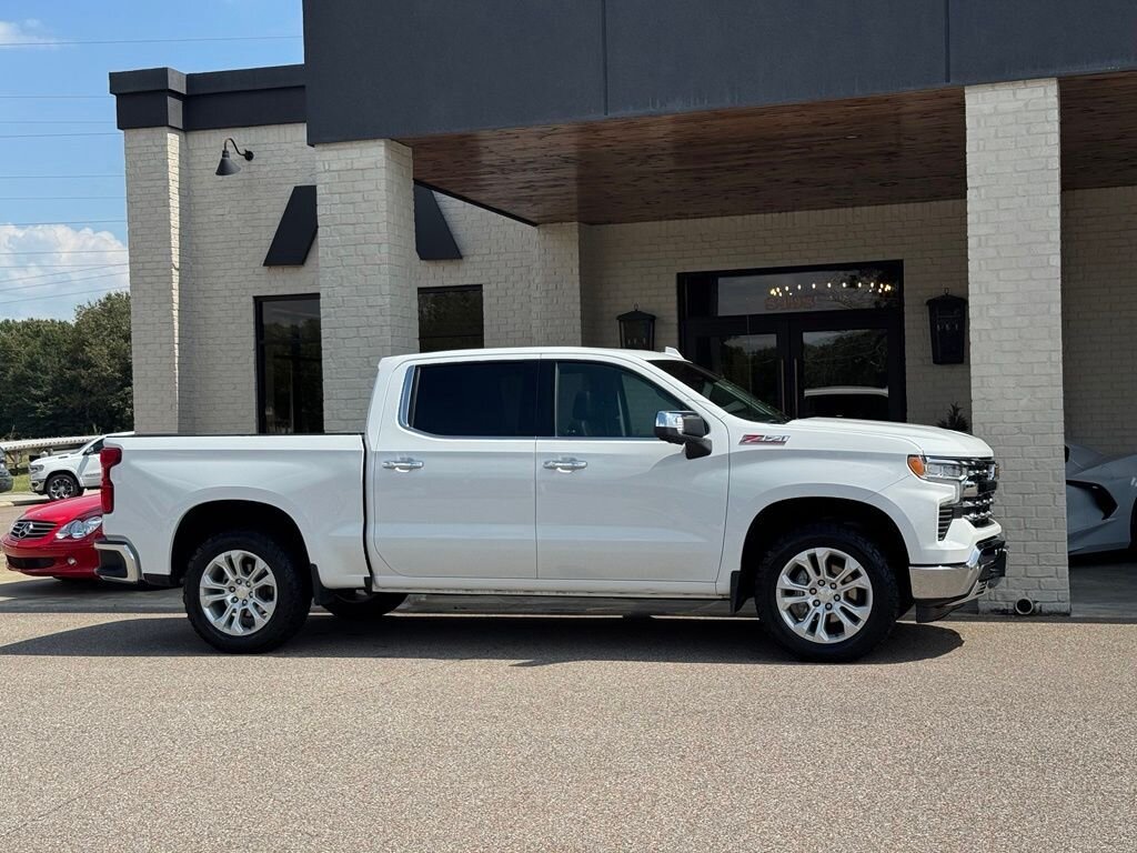 2023 Chevrolet Silverado 1500 LTZ - Photo 18 - Martin, TN 38237