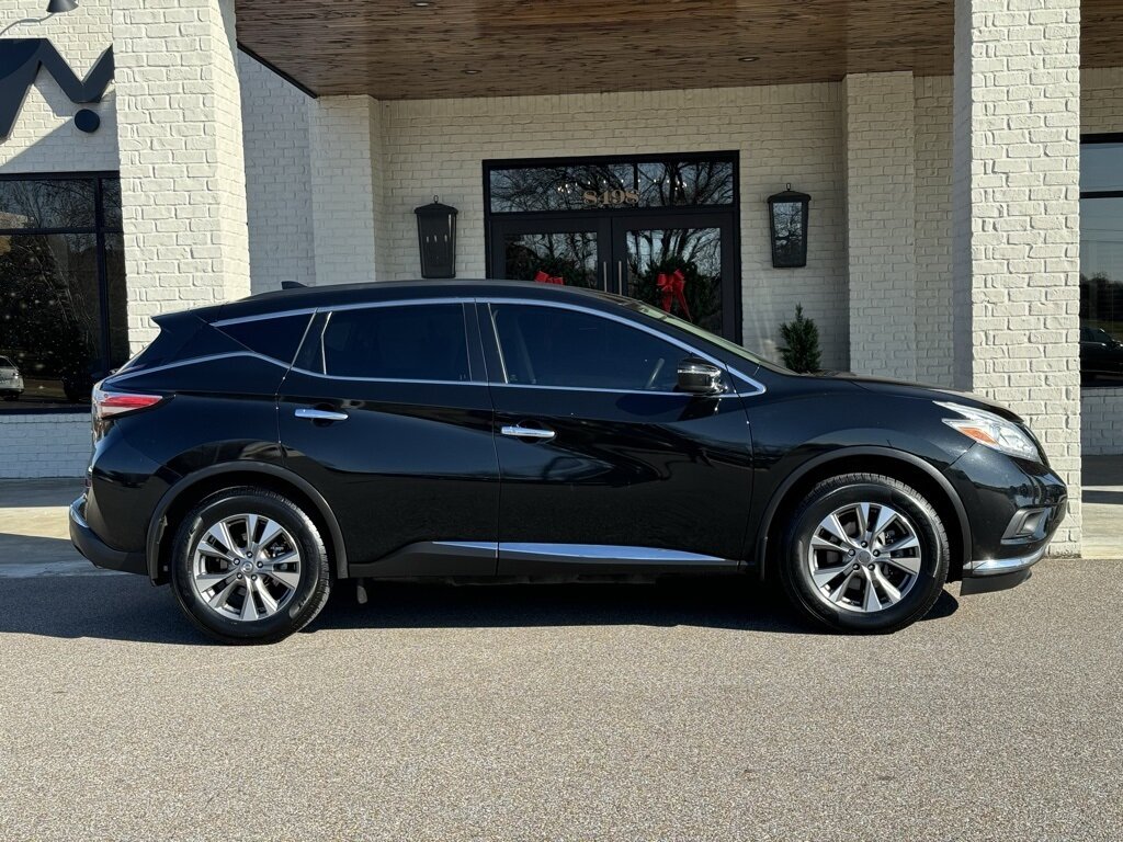 2017 Nissan Murano SV   - Photo 15 - Martin, TN 38237