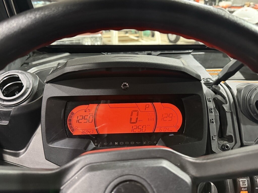 2025 CAN AM Defender MAX Limited HD10 - Photo 15 - Martin, TN 38237