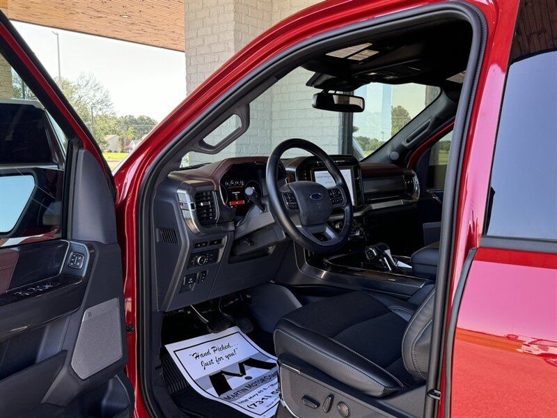 2023 Ford F-150 Lariat 4X4   - Photo 2 - Martin, TN 38237