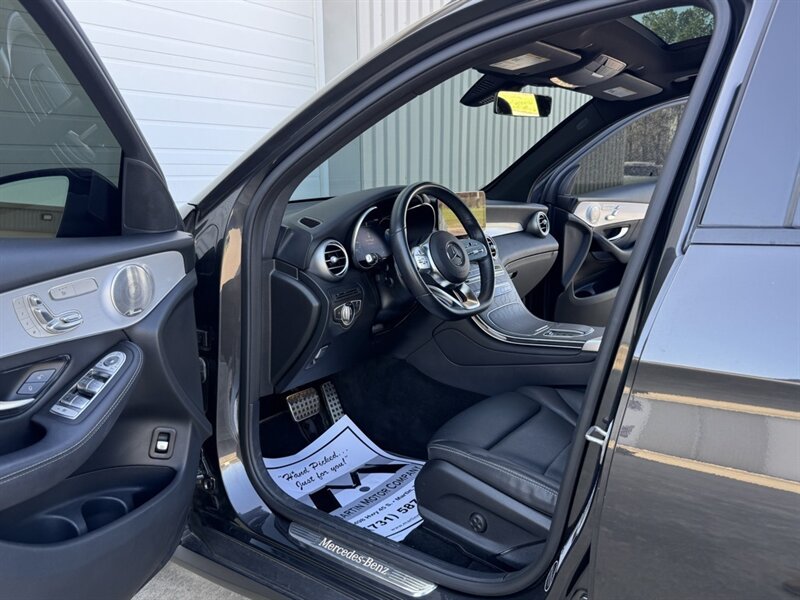 2021 Mercedes-Benz GLC 300 - Photo 2 - Martin, TN 38237