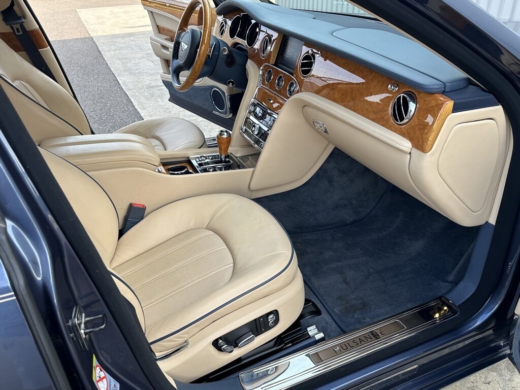 2012 Bentley Mulsanne   - Photo 81 - Martin, TN 38237