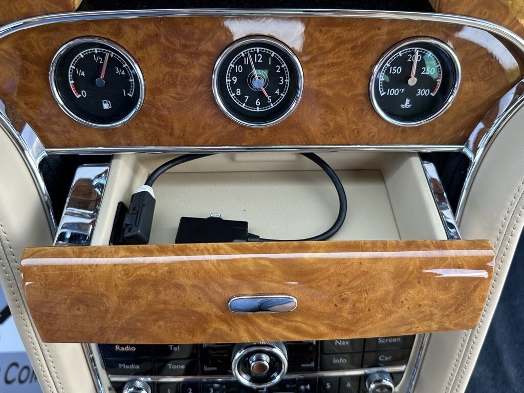 2012 Bentley Mulsanne   - Photo 43 - Martin, TN 38237