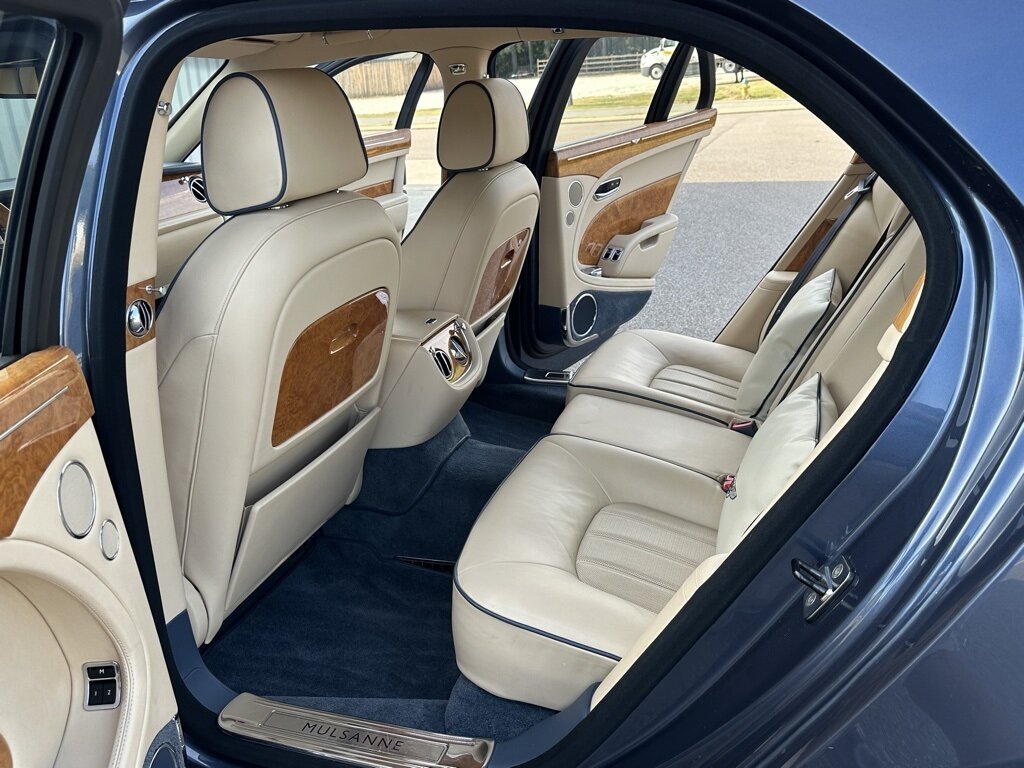 2012 Bentley Mulsanne   - Photo 57 - Martin, TN 38237