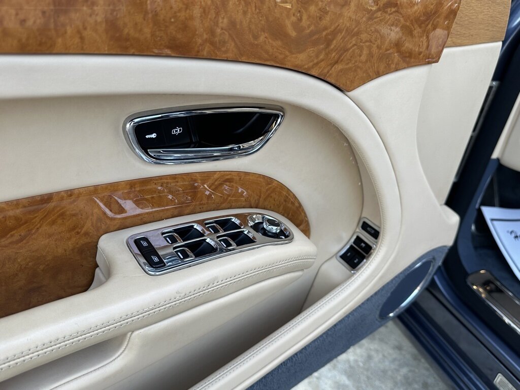 2012 Bentley Mulsanne   - Photo 56 - Martin, TN 38237