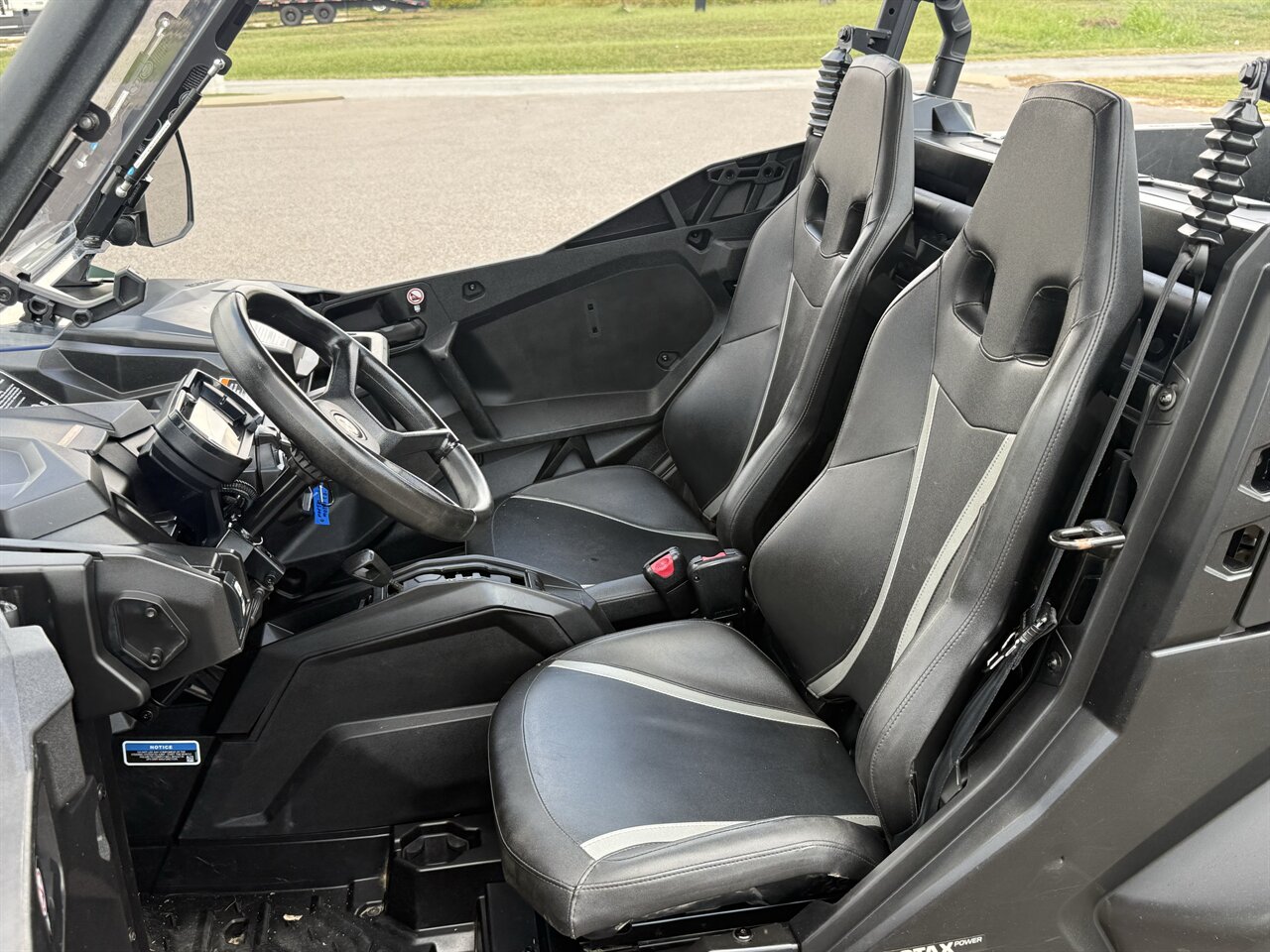 2022 Can-Am Maverick Sport DPS 1000R - Photo 11 - Martin, TN 38237