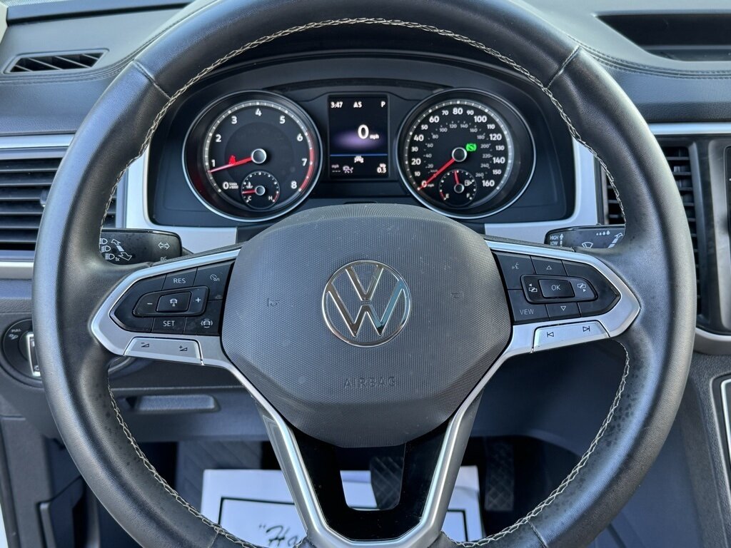 2021 Volkswagen Atlas 3.6L V6 SE w/Technology   - Photo 22 - Martin, TN 38237