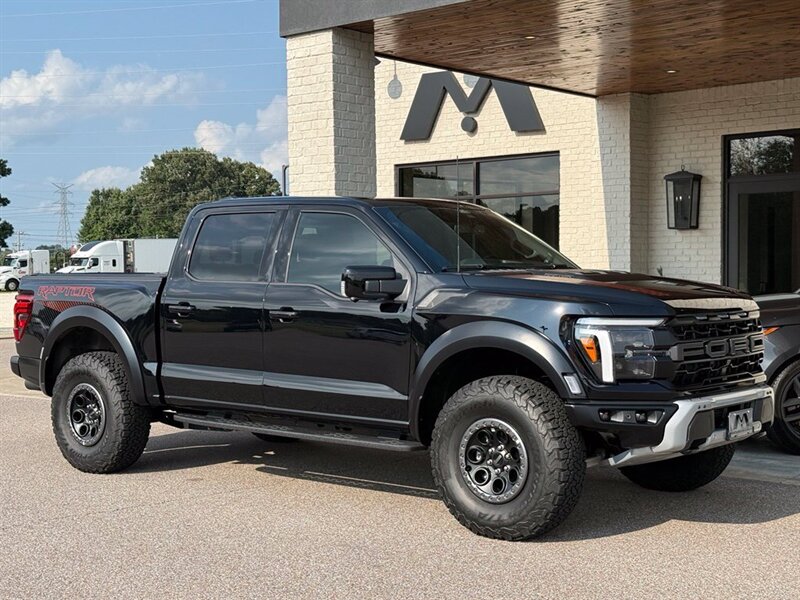 2025 Ford F-150 Raptor - Photo 1 - Martin, TN 38237
