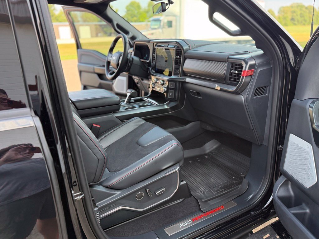 2025 Ford F-150 Raptor - Photo 48 - Martin, TN 38237