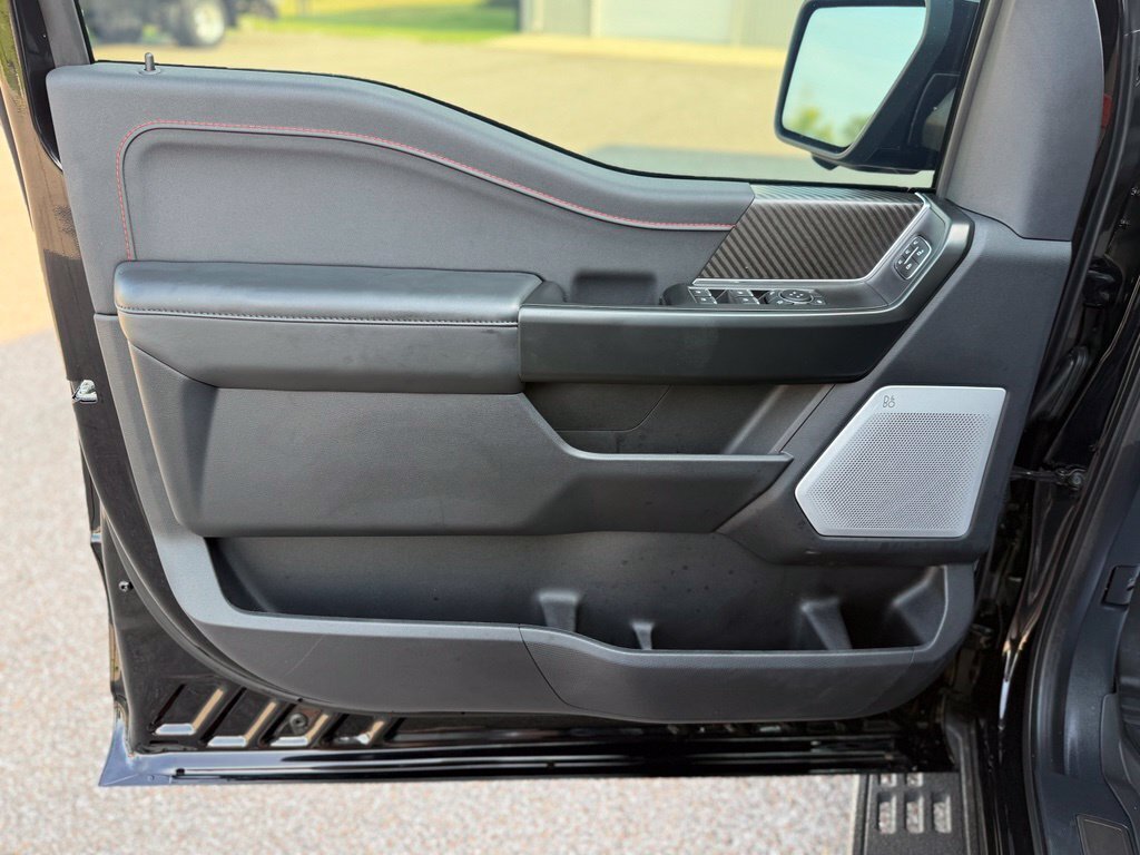 2025 Ford F-150 Raptor - Photo 39 - Martin, TN 38237