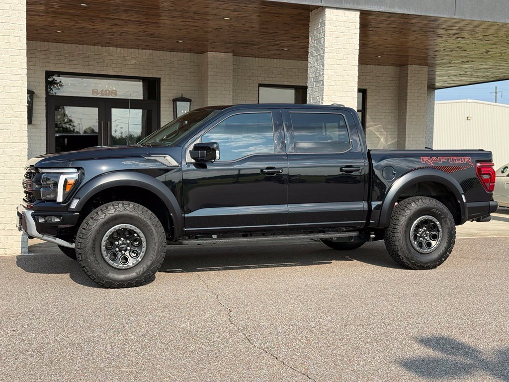 2025 Ford F-150 Raptor - Photo 13 - Martin, TN 38237