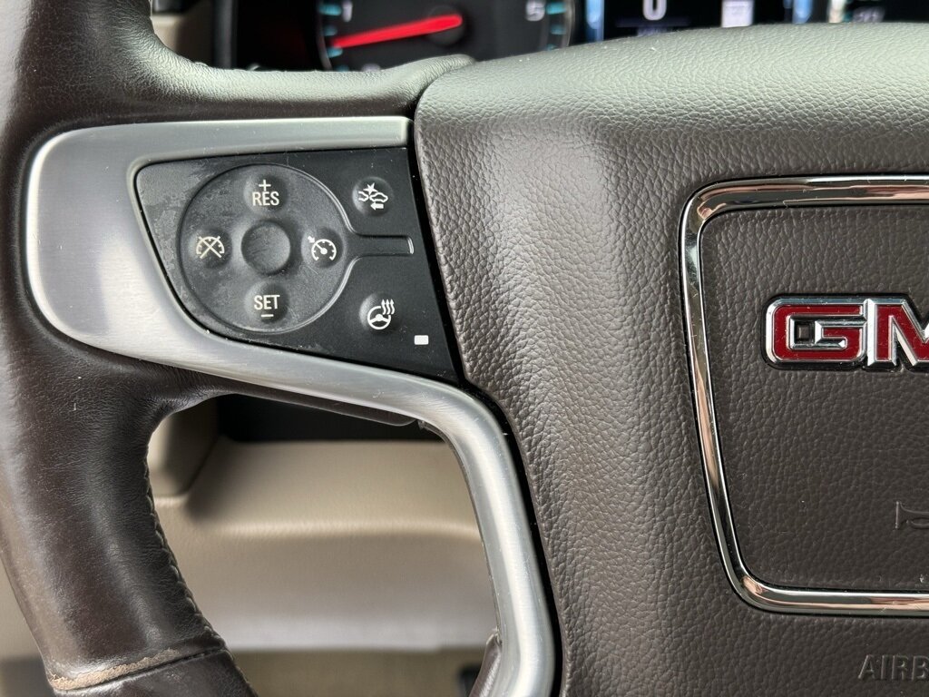 2018 GMC Yukon SLT   - Photo 21 - Martin, TN 38237