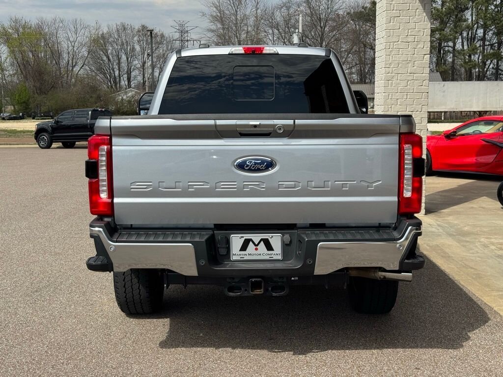 2024 Ford F-250 Lariat   - Photo 12 - Martin, TN 38237