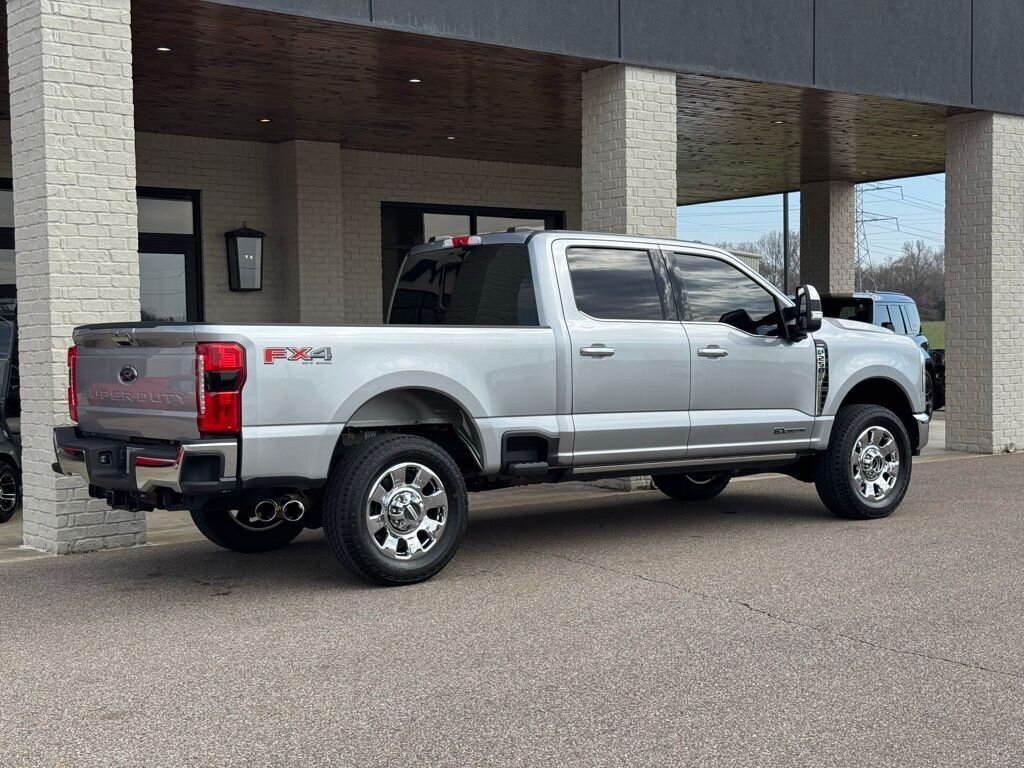 2024 Ford F-250 Lariat   - Photo 14 - Martin, TN 38237