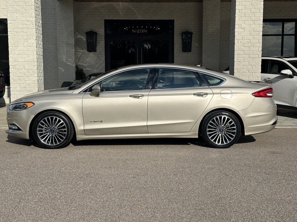 2018 Ford Fusion Hybrid Platinum   - Photo 9 - Martin, TN 38237