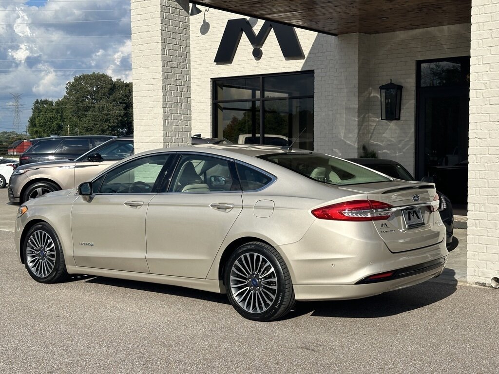 2018 Ford Fusion Hybrid Platinum   - Photo 8 - Martin, TN 38237