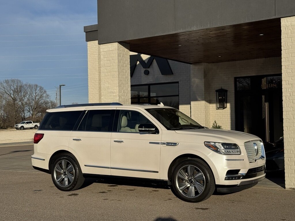2018 Lincoln Navigator Reserve   - Photo 18 - Martin, TN 38237