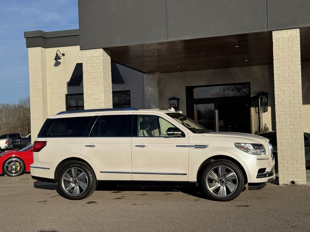 2018 Lincoln Navigator Reserve   - Photo 17 - Martin, TN 38237