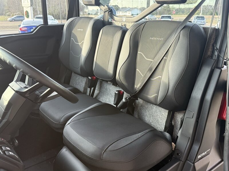 2024 CAN-AM DEFENDER HD10 LIMITED  