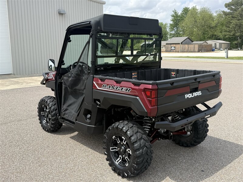 2021 Polaris Ranger XP 1000 Premium   - Photo 4 - Martin, TN 38237