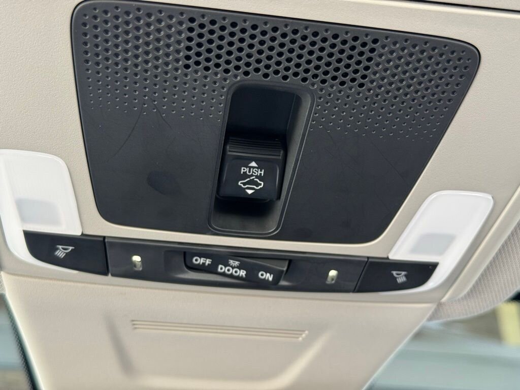 2023 Honda CR-V EX-L - Photo 32 - Martin, TN 38237