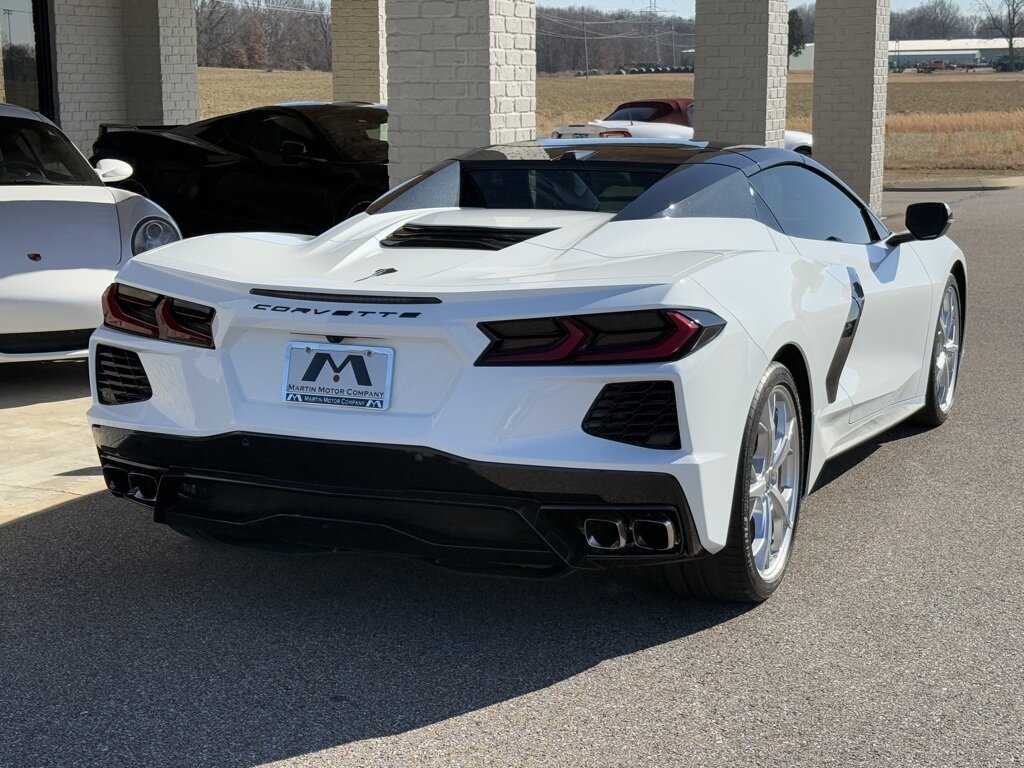 2021 Chevrolet Corvette Stingray 2LT   - Photo 8 - Martin, TN 38237