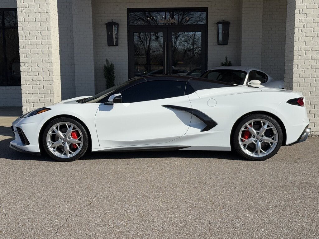 2021 Chevrolet Corvette Stingray 2LT   - Photo 14 - Martin, TN 38237