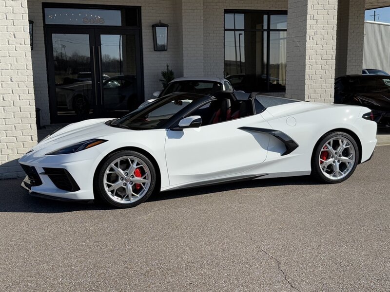 2021 Chevrolet Corvette Stingray 2LT   - Photo 3 - Martin, TN 38237