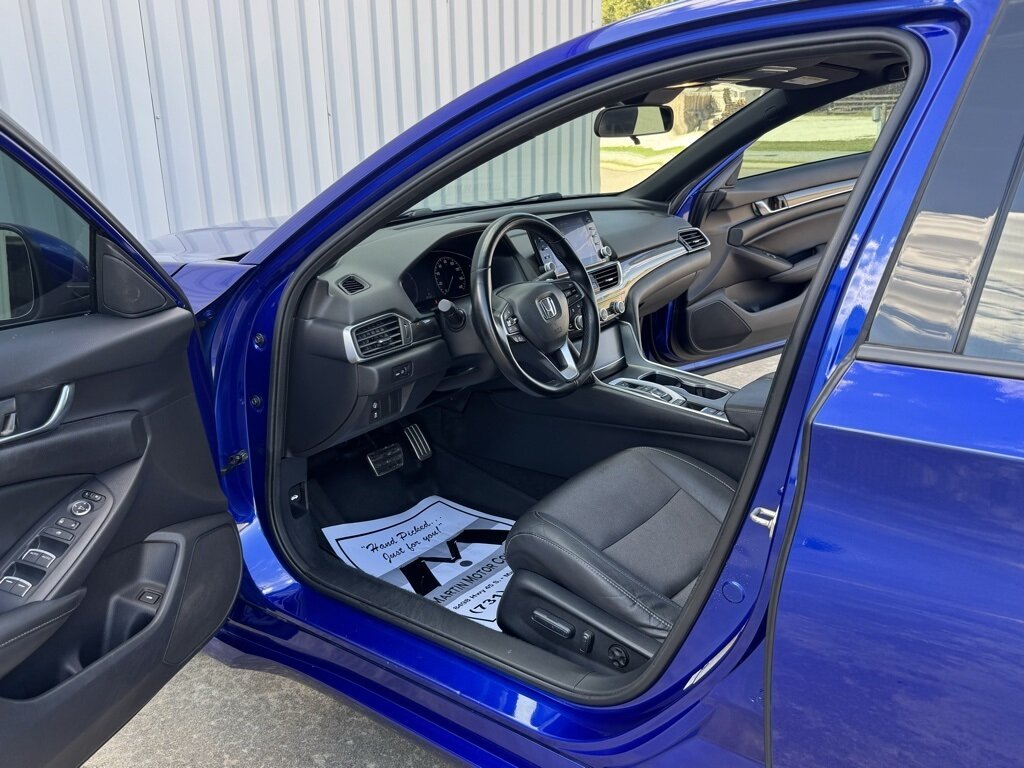 2020 Honda Accord Sport 2.0T   - Photo 19 - Martin, TN 38237
