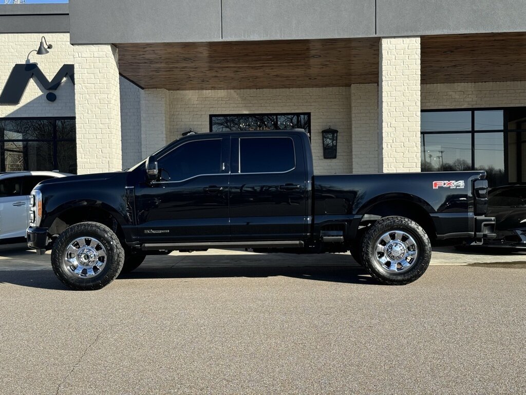 2023 Ford F-250 Super Duty King Ranch   - Photo 7 - Martin, TN 38237