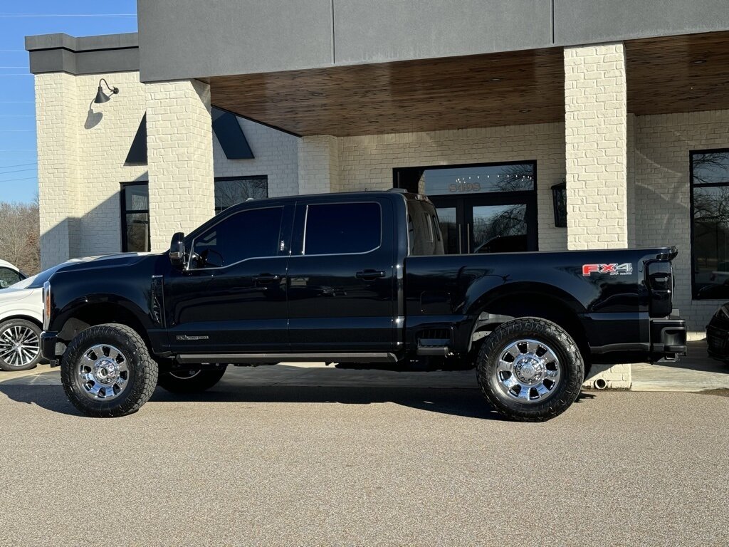 2023 Ford F-250 Super Duty King Ranch   - Photo 8 - Martin, TN 38237