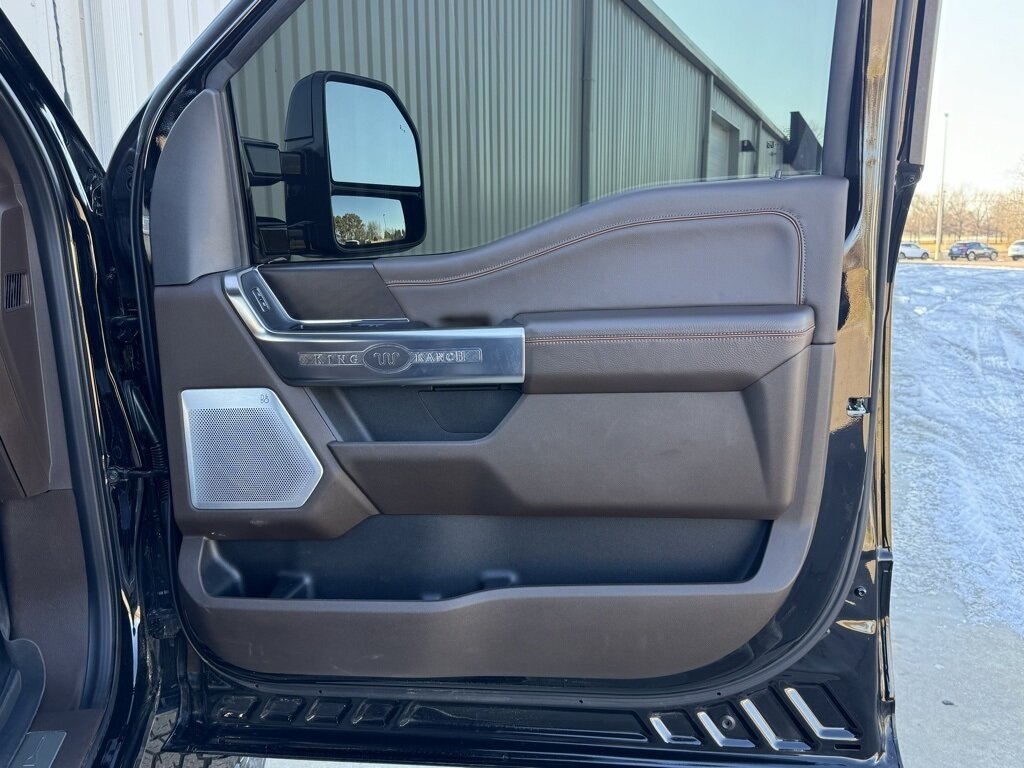 2023 Ford F-250 Super Duty King Ranch   - Photo 52 - Martin, TN 38237