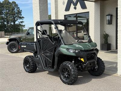 2023 Can-Am Defender HD9 DPS