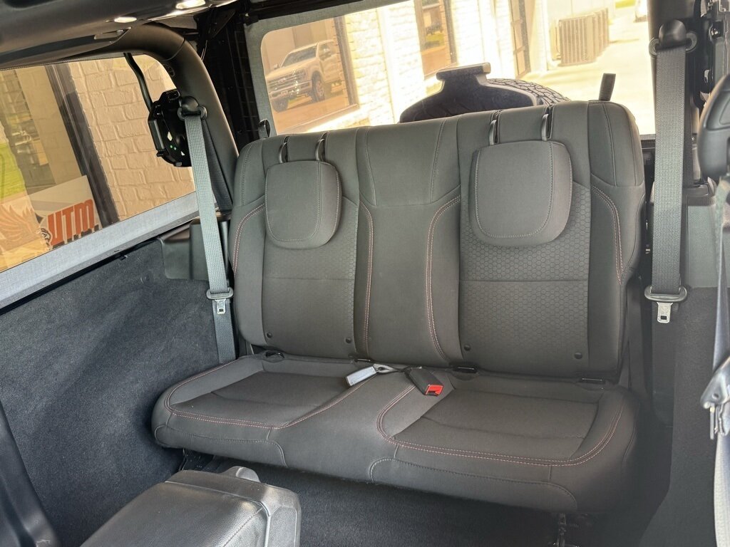 2021 Jeep Wrangler Rubicon - Photo 34 - Martin, TN 38237