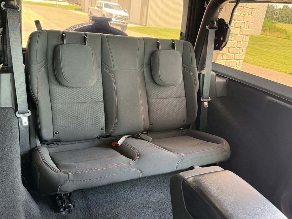 2021 Jeep Wrangler Rubicon - Photo 35 - Martin, TN 38237