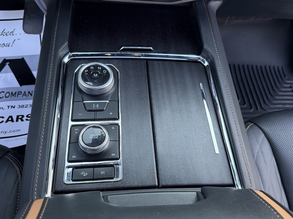 2023 Ford Expedition MAX Platinum   - Photo 26 - Martin, TN 38237