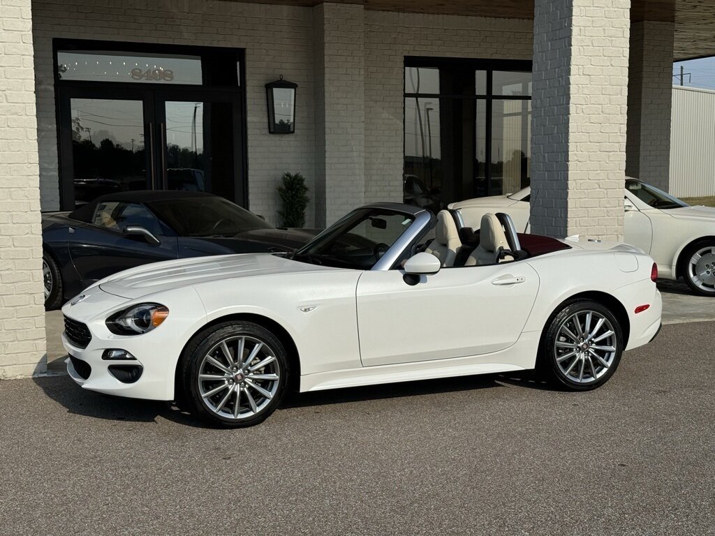 2019 FIAT 124 Spider Lusso   - Photo 12 - Martin, TN 38237