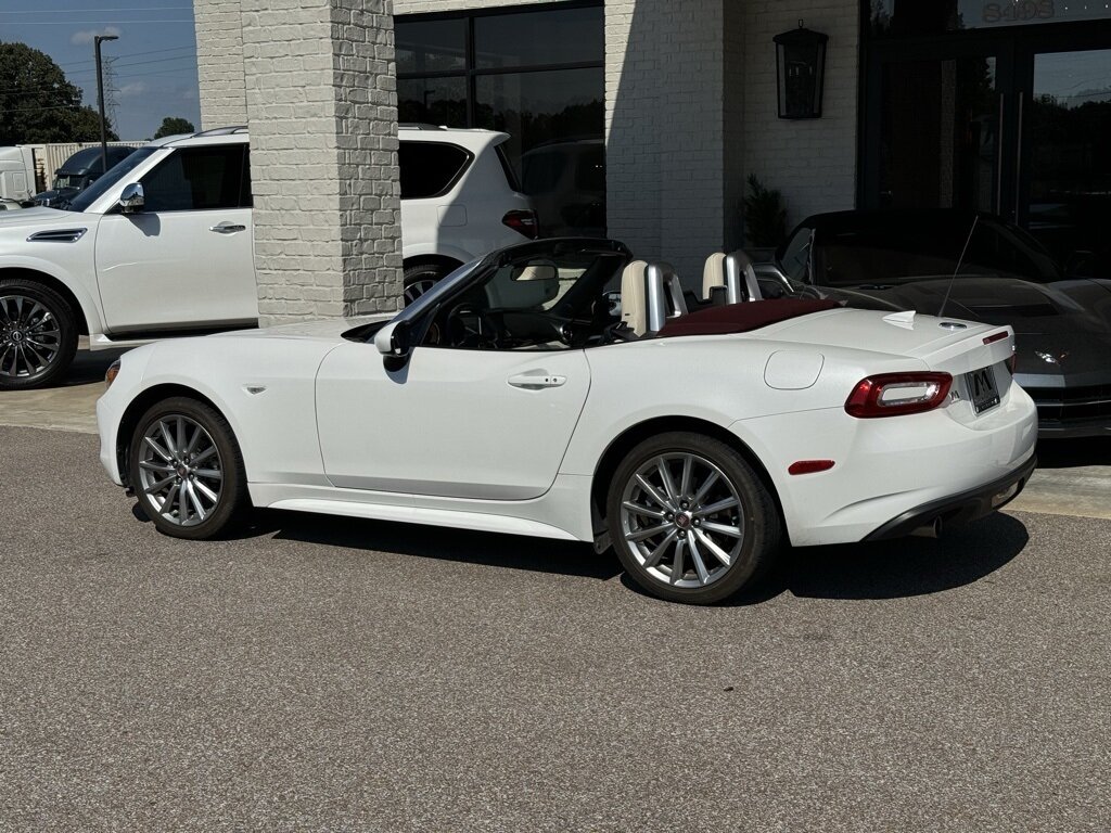 2019 FIAT 124 Spider Lusso   - Photo 55 - Martin, TN 38237